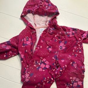 3/$15 Carter’s sweat set 18m